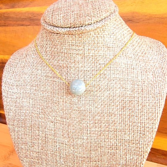 JADE Necklace Minimalist Crystal Gemstone FLOATING GREEN JADAITE - Picture 1 of 5